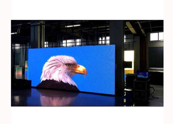 Luminosità dell'interno di bianchezza dei pidocchi delle esposizioni di LED di colore pieno del nero P6 di SMD 900 - 1500